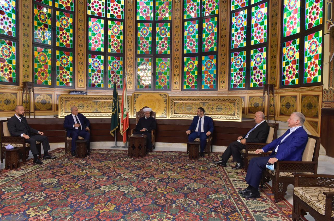 فؤاد مخزومي ومفتي الجمهورية الشيخ عبد اللطيف دريان